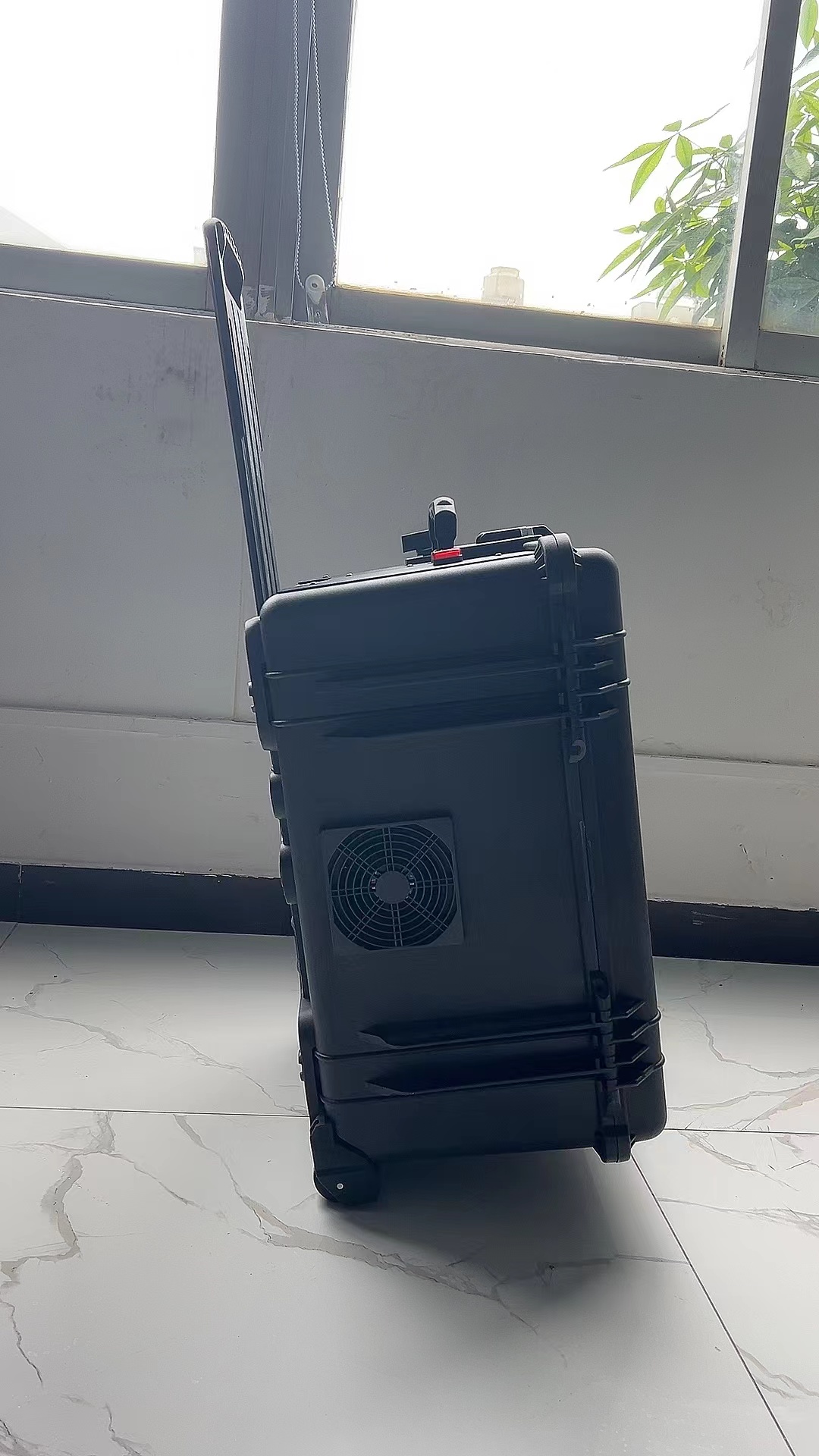 阳城手拉箱型移动通信干扰器